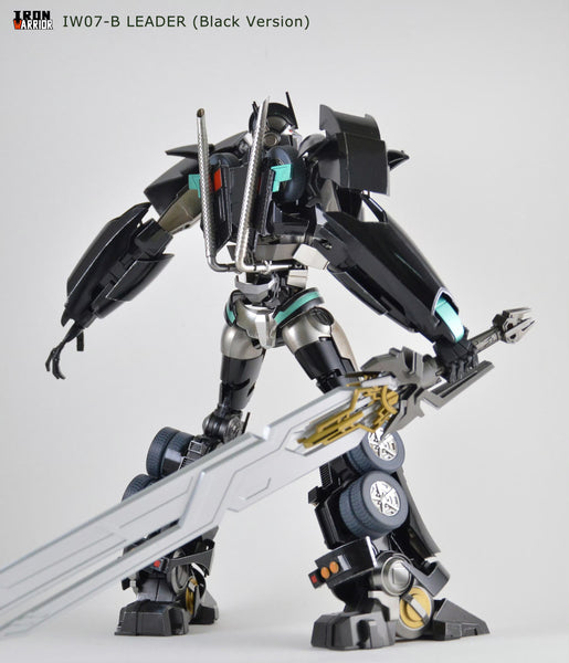 Iron Warrior IW-07B IW07B Leader (DLX TFP Nemesis Prime) Non-Transformable  Black Version 29cm / 11.5