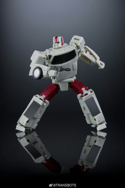 XTransbots Mini Series MX01 MX-01 Guardian Fuzz (Streetwise, Guardian ...