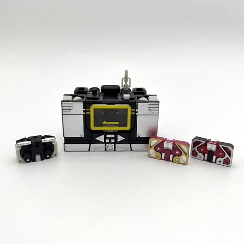 Pocket Toys TS04 TS-04 / TS04B TS-04B Tuner (Soundwave, KO DX9 X33 Sonic wizard, 3 Cassette Warriors) PocketToys 10cm / 4"