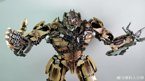 4th Party BMB DP01 DP-01 DOTM Megatron  (Oversized KO UT R05 Desperado) 35cm / 13.8"