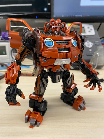 Unique Toys  R-07 R07 Dumber (Masterpiece Scale Bayverse ROTB Mudflap)