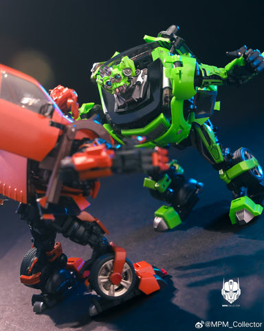 Unique Toys  R-08 R08 Dumb (Masterpiece Scale Bayverse ROTB Skids)